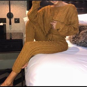 Black 2 Piece Loungewear Set